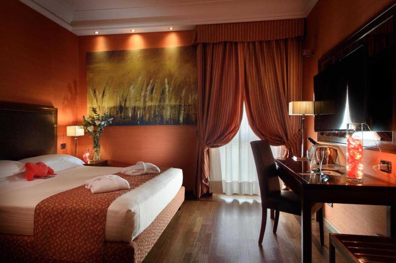 Grand Hotel Adriatico Флоренція Екстер'єр фото
